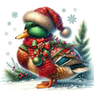 Puede incluir: Ilustración festiva de un pato adornado con atuendo navideño. El pato lleva un gorro con estampado rojo y blanco con un borde esponjoso, un suéter a juego y una bufanda. Un lazo verde y rojo y una bola de Navidad completan el look. Copos de nieve y ramas de pino rodean al pato.