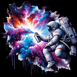 Puede incluir: Un astronauta con un traje espacial blanco rocía una vibrante nebulosa de azules, morados, naranjas y rosas con un aerosol. La obra de arte está sobre un fondo negro, con goteos de pintura en la parte inferior.