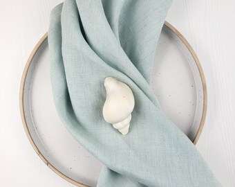 Mintfarbene Leinenserviette 38 x 38 cm I Küstenes Esszimmer I Nachhaltig hergestellt in Europa