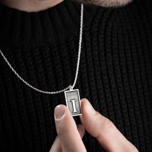 Collar con Letra I en Plata de Ley 925 para Hombre, Diseño Especial y Cadena de 60 cm