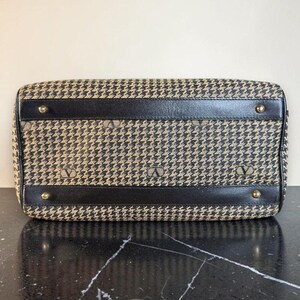 Bolso Valentino Garavani Vintage con logo de pata de gallo y ribete de cuero negro. Certificado de autenticidad. imagen 7