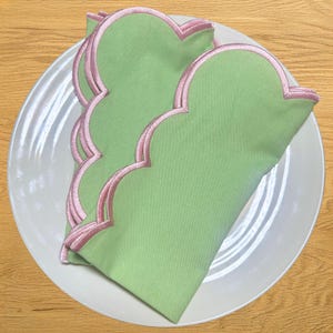 Katoenen servetten met sint-jakobsschelp | Mintgroene en roze katoenen servetten | Wasbare katoenen servetten | Set van 4 heldere servetten | Set van 4 servetten