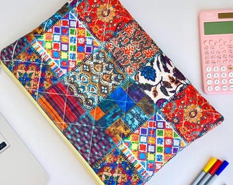 Colorful Patchwork Laptop Sleeve – Handmade Quilted Boho Fabric Case (13-14-15-16 inch)