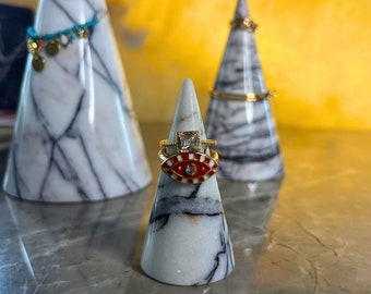 Marinace Gray Ring Cone, Marmeren Sieraden Display Ring Stand, Marmeren Sieraden Opslag Kegel, Sieraden Display, Ring Display, Cadeau voor haar