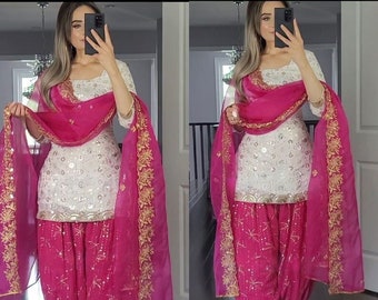 Roze Punjabi Dhoti Salwar Kameez met zwaar borduurwerk voor vrouwen, klaar om gestikt Salwar-pak, Indiase trouwpakken, jurken te dragen