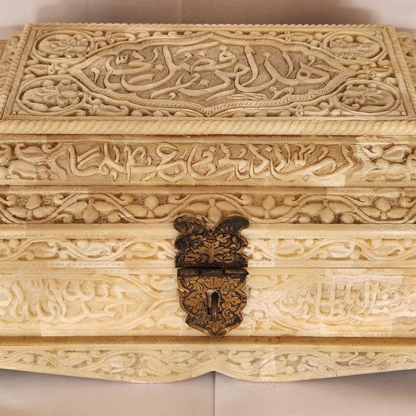 Big size islamic handmade mughal natural camel bone box inscribed quran verses