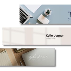 Puede incluir: Tres diseños de tarjetas de visita con el nombre "Kylie Jenner". Un diseño tiene un portátil y una suculenta sobre un fondo azul. Otro tiene el texto "Kylie Jenner Tax Accountant". El tercer diseño tiene un cuaderno y un bolígrafo.