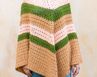 Poncho coloré tricoté main