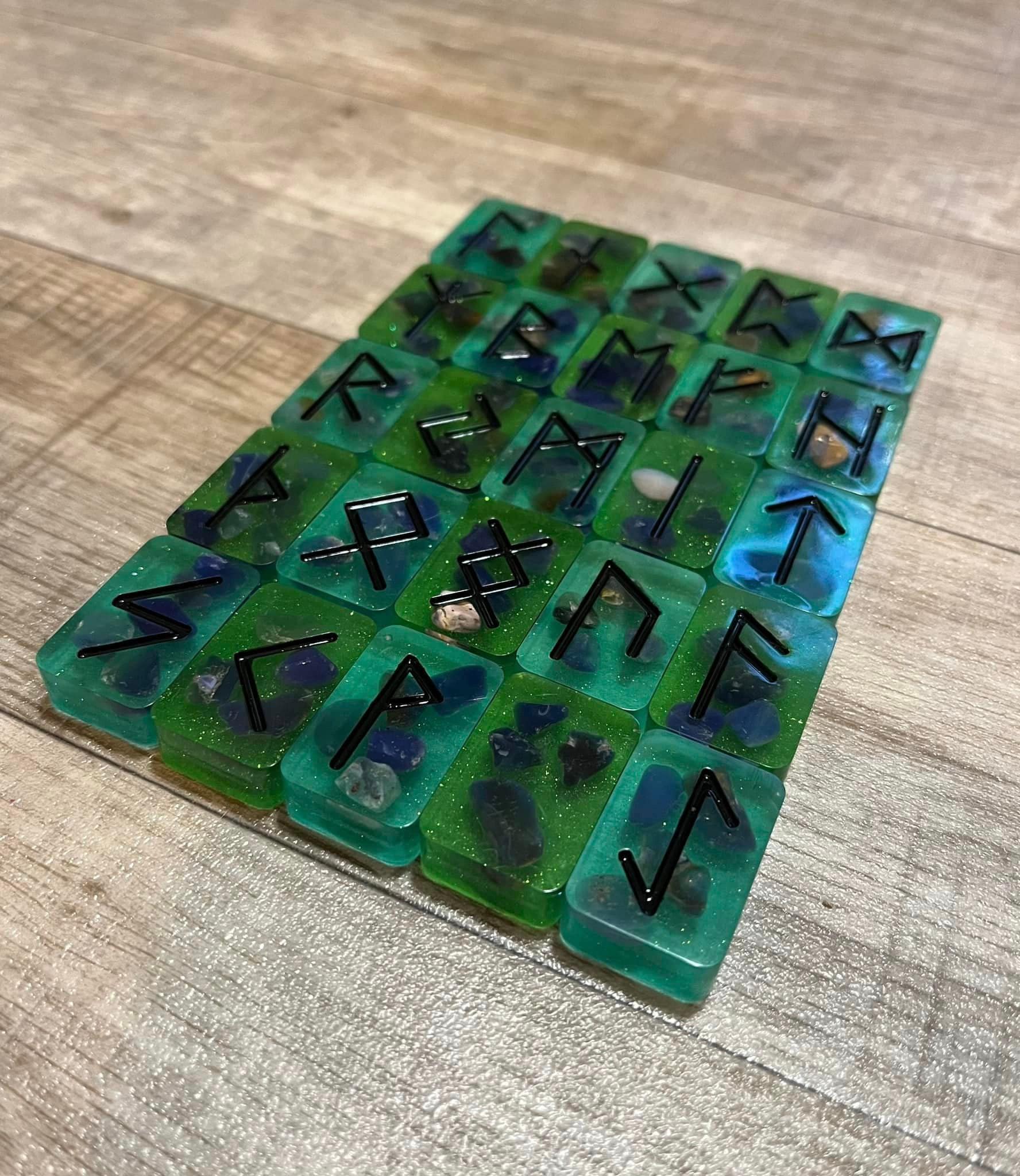Resign Rune Elder Futhark Resin Rune Set Bottle Green, Matt Sea Glass Effect ...