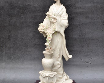 Capodimonte Giuseppe Armani JAPANSE GEISHA