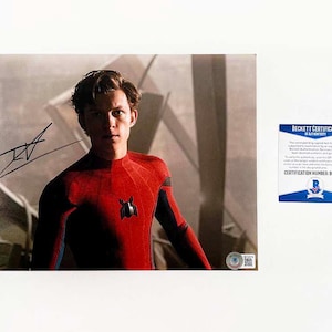 Tom Holland 8x10 Inch Photo Signed Autographed Authentic Beckett BAS COA