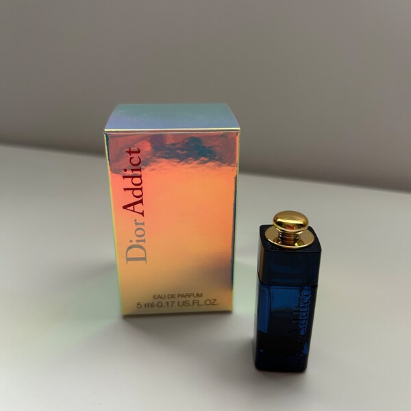 MINIATURE DiorAddict /// Eau de parfum 5 ml