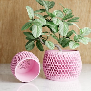 Wood Honeycomb Planter, Unique 3D Printed Plant Pot with Drainage & Saucer For Houseplants , 9 Color Options, Small to Large, 4 5 6 7 8 Inch Pink