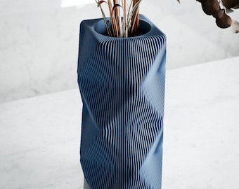Matte Black Mountain Vase: Modern Minimalist 3D Printed Decor