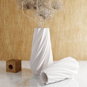 Pure White 3D Printed Vase &quot;TIMBER&quot; - Made with Sustainable Bioplastics | Ideal for Gifting | LARGE Sizes Available | Modern Design