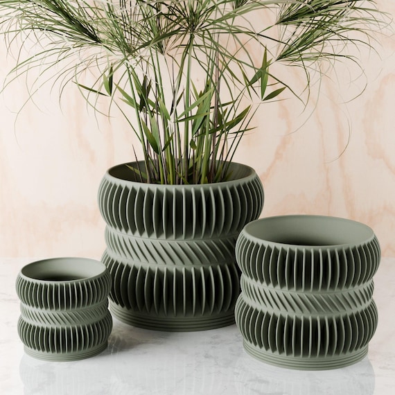 3D Printed Ribbed Planter with Drainage, Modern Plant Pot