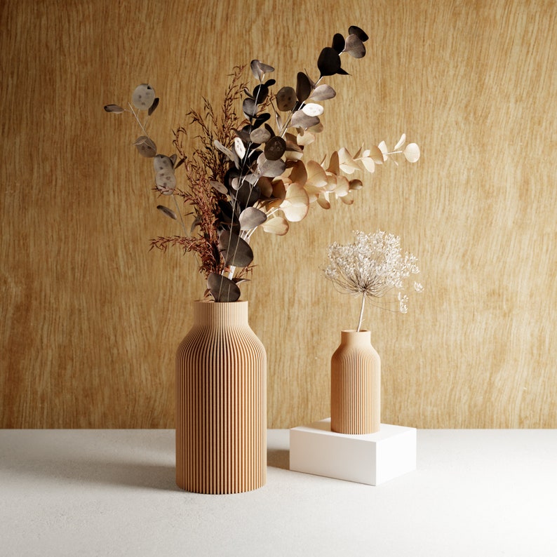 Unique Textured Vase BOTTLE Modern & Minimalist 3D Printed Vase for Fresh or Dried Flowers and Decor Gift for Home Modernized Pottery Natural Wood