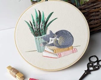 Cat Embroidery kit- DIY embroidery kit for beginners With Embroidery Hoops Threads Needles modern hand Embroidery Kit pattern DIY craft kits