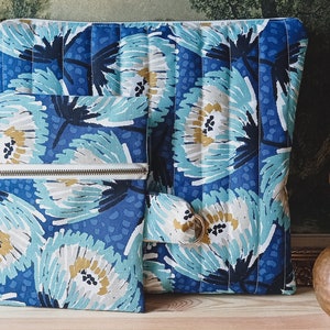 Macbook Sleeve & Pouch, Quilted Laptop Case, Padded iPad Pouch, Floral iPad Sleeve, Canvas iPad Bag, Laptop Case, Laptop Bag, Gift for her