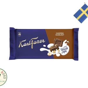 FAZER Karl Fazer Hackad Hasselnöt Chokladkaka 145g - Finnish Milk Chocolate with Hazelnuts