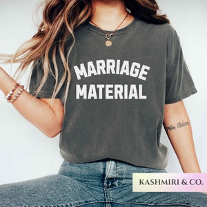 Married Af T-Shirt - Bridal & Engagement Shirt Married Af T-Shirt - Bridal & Engagement Shirt