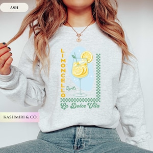 Limoncello La Dolce Vita Lemon Italy Sweatshirt Y2K Summer Vacation Tomato Girl Island Ocean Coastal Granddaughter Amalfi Coast Sweater Gift