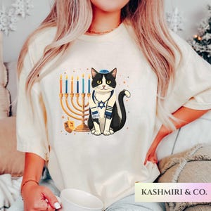 Hanukkah Cat Shirt, Jewish Cat Mama Lovers Gift TShirt, Happy Hanucat Tee Holiday Hanukkah Menorah Hebrew Love and Light Jewish Cat Mom