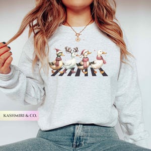 クリスマスダックスウェットシャツ、女性用メリーダックマスセーター、面白い動物ファーマーカウガールTシャツ、農場愛好家ギフト、アヒル好きの冬のクリスマス