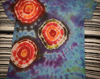 Woman's V-Neck Tie Dyed T-shirt (XL)