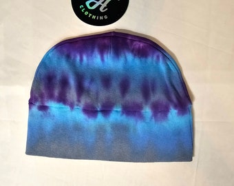 Tie-dye muts in "slouch"-stijl