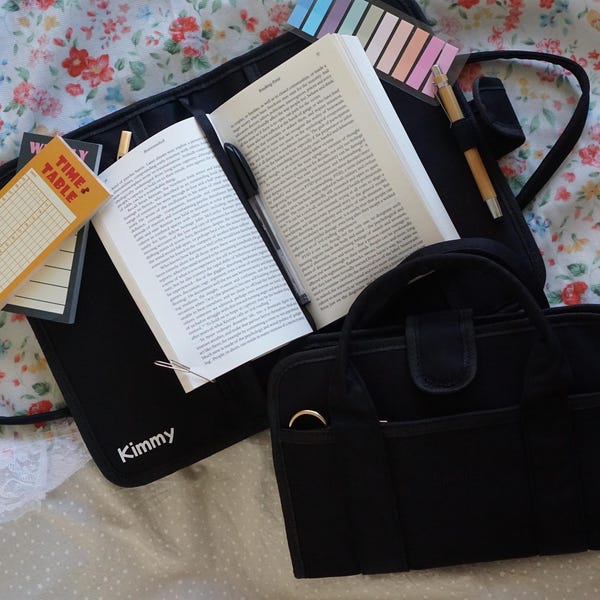 Bolsa Tote com Capa de Livro: Nylon Resistente à Água, Bolsos e Porta-Canetas, Bolsa Personalizada para Presente