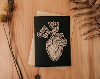 BMTH Corazón anatómico ¿Puedes sentir mi corazón? Letra grabada en madera Tarjeta de felicitación A6 / San Valentín Aniversario Cumpleaños Boda Emo Gótico