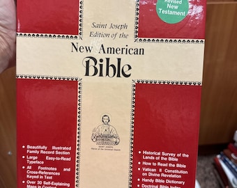New American Bible ~ Large typeface~Illustrated Catholic Publishing Company New