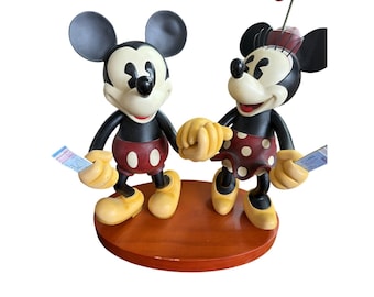 Disney Big Fig Mickey Minnie Walk in the Park Pie Eyed Vintage Statue Large Collectible