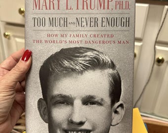 Biografía política: La familia Trump (edición de tapa dura)