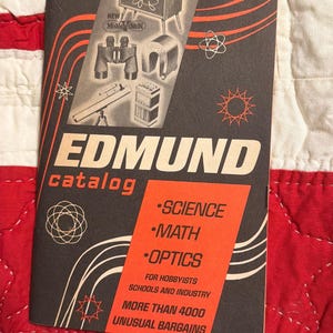 Atomålderns vetenskapskatalog, Edmund Scientific (1950-talets rymdkapplöpnings-ephemera)