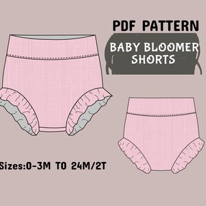 Może przedstawiać: Wzór PDF na szorty typu bloomers dla niemowląt. Szorty są różowe z kratowanym wzorem i szarymi falbankami. Tekst na obrazku brzmi "PDF Pattern Baby Bloomer Shorts" i "Rozmiary: 0-3M DO 24M/2T".