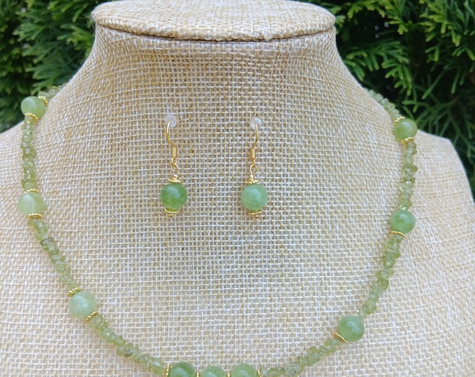 Featured listing image: Peridot necklace,green peridot, gemstone necklace,beaded necklace set,green necklace, gifts for mom women her