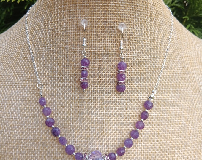 Featured listing image: Amethyst necklace,murano glass necklace,purple necklace,beaded necklace,mauve necklace, gemstone necklace,gifts for women her