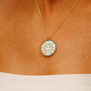 Legend Of Medusa Necklace 925K Sterling Silver * Greek Mythology Jewelry 14K Gold * Dainty Engraved Medusa Necklace * Valentine&#39;s Day Gift