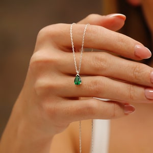 Teardrop Emearld Green Necklace Sterling Silver* Green Pear Shaped Cubic Zirconia Necklace Gold *  Filled Emerald Necklace * Christmas Gift