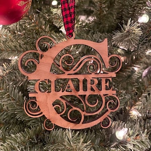 Ornamento monogrammato tagliato al laser personalizzato / Ornamento natalizio personalizzato / Decorazione natalizia in legno / Regalo ricordo unico per le feste /