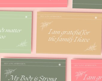 Puede incluir: Un conjunto de tarjetas de afirmación de amor propio en colores pastel, incluyendo rosa, verde y beige. Cada tarjeta presenta una afirmación diferente en escritura blanca elegante, como "Estoy agradecido por la familia que tengo". Ilustraciones florales adornan las esquinas.