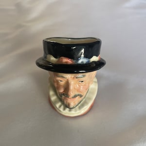 Royal Doulton Toby Mug Beefeater