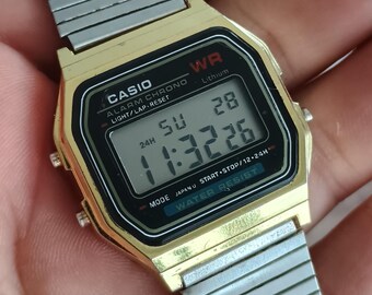 ビンテージ カシオ A159W ゴールド デジタルウォッチ、クラシック