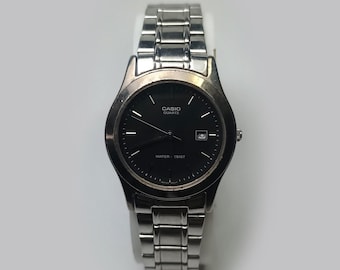 Vintage Casio LTP-1141 : Edelstahl Damen Quarz Uhr