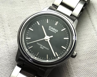 Casio Classic Watch , Extra Small Size 25mm Diameter , Brand  display picture 1