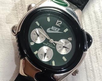 Vintage Nike Watch - Green Sunburst Dial, Y2K Sport Style