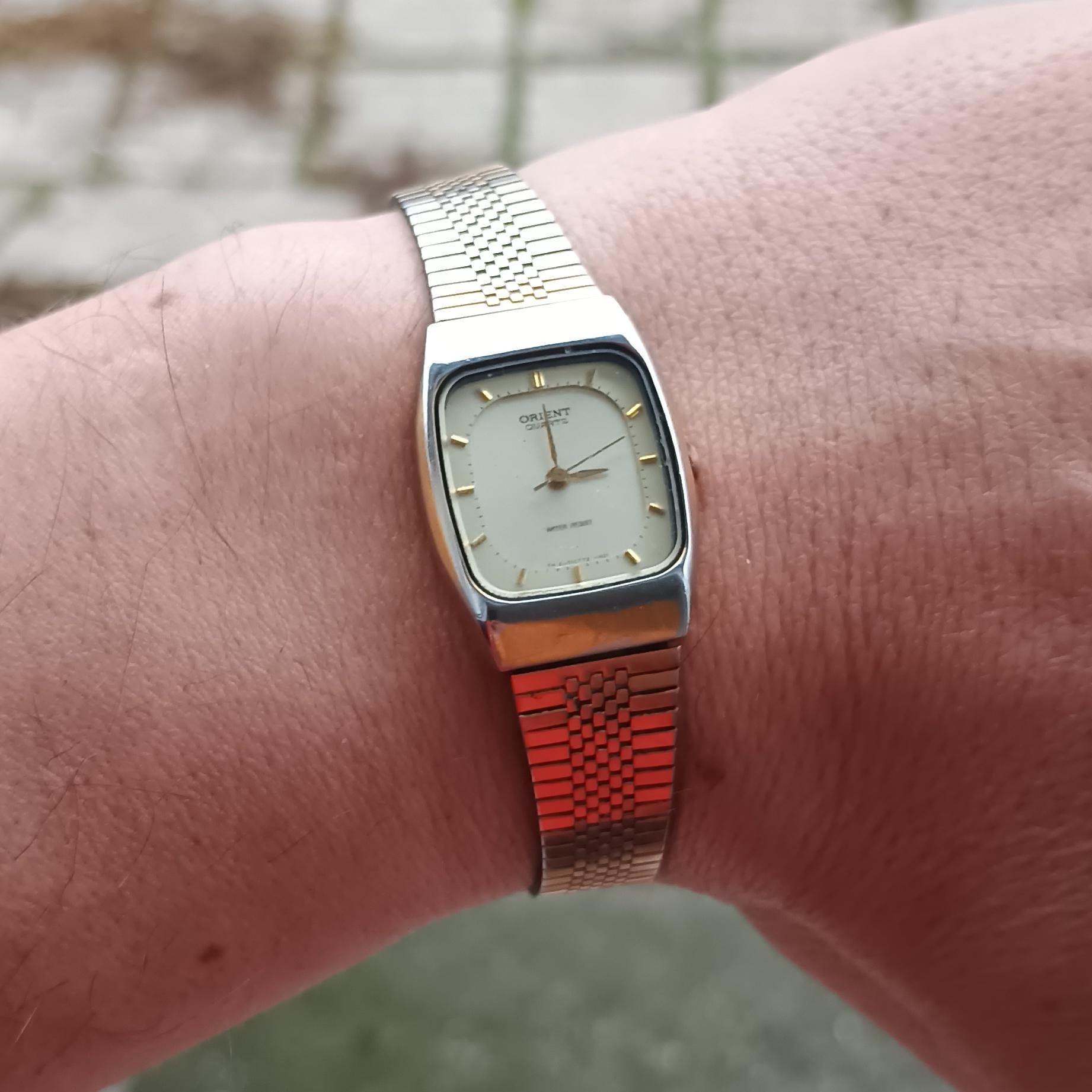Vintage Orient Quartz Tank Watch – Two-tone Gold & Silver, 80s