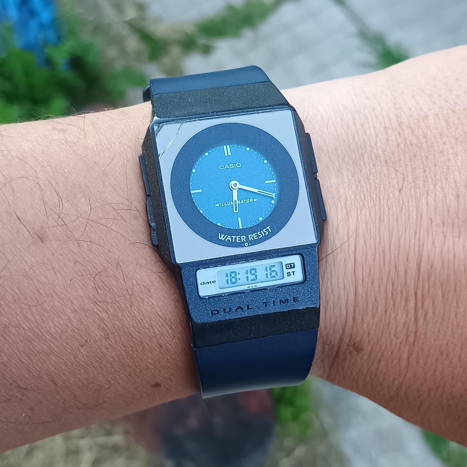 RARE Vintage 1999 Casio FS-01 Film Watch – Ultra Slim Analog